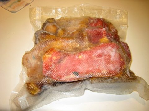 Vacuum Sealed Roasted Red Bell Peppers