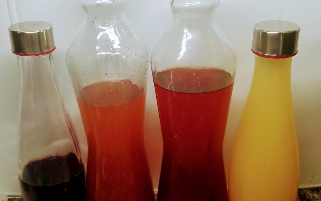 Fermenting Fruit Scraps for Vinegar